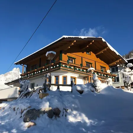 Haus Waldrast *